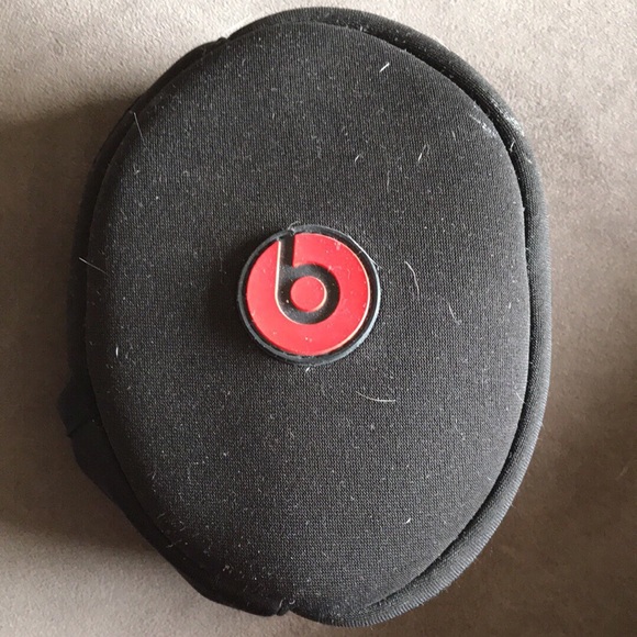 Pink Beats Headphones - Picture 3 of 3